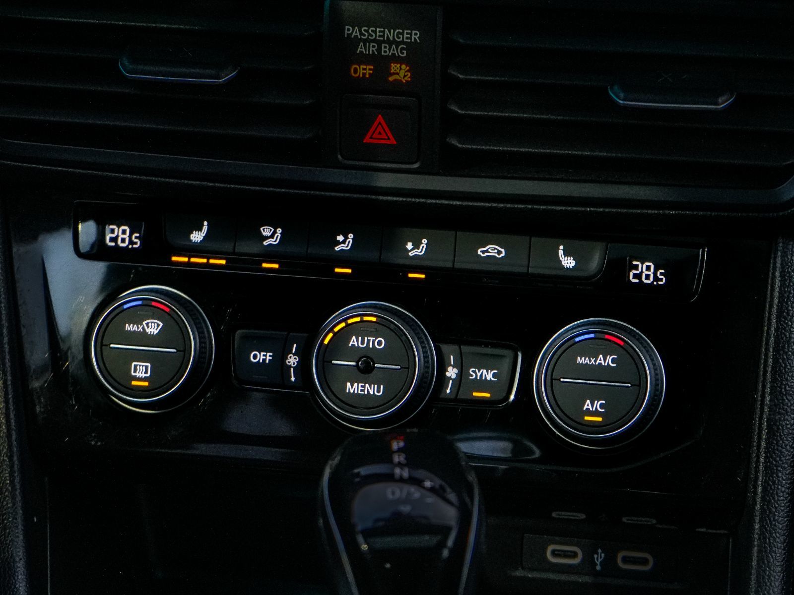 2024 Volkswagen Jetta Comfortline with sport package-12