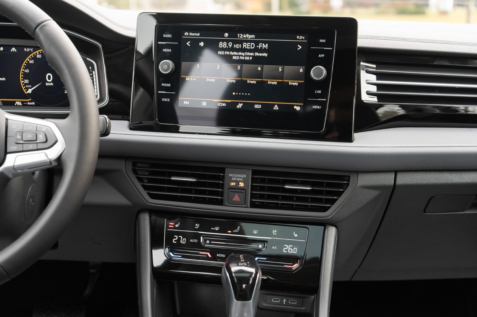 2025 Volkswagen Jetta Highline-14