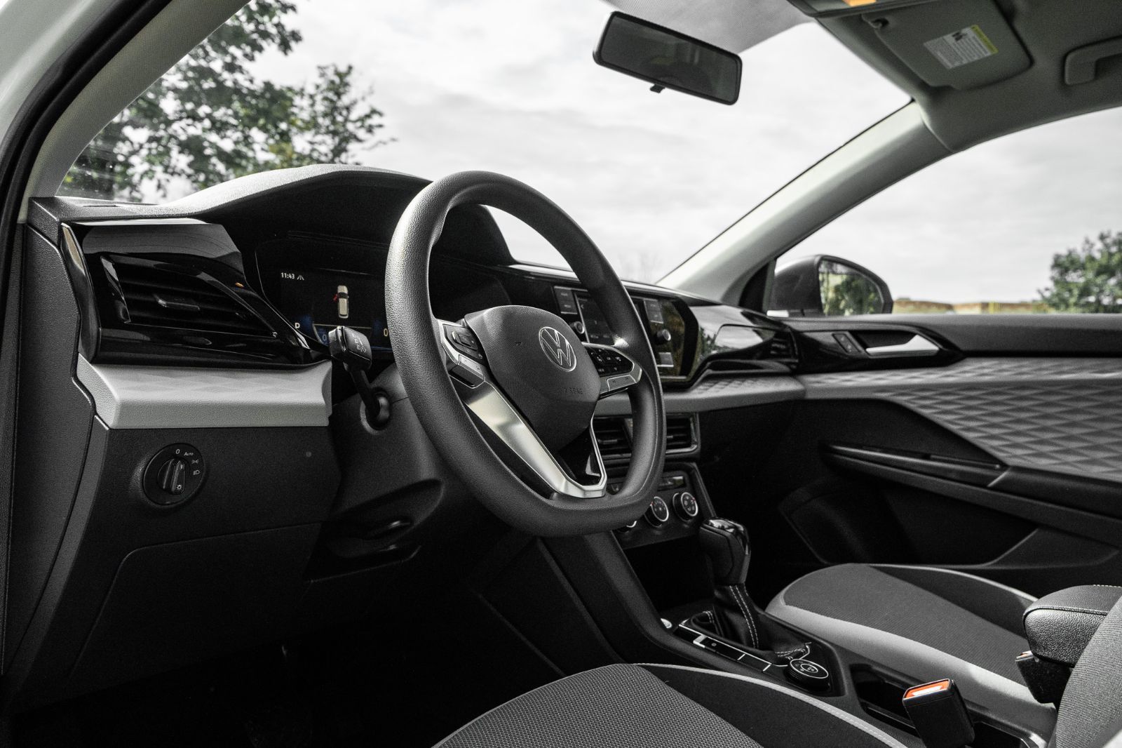 2022 Volkswagen Taos Trendline AWD-21