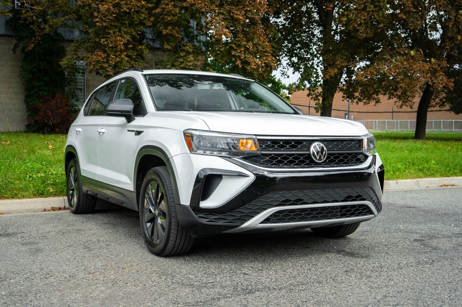 2022 Volkswagen Taos Trendline AWD-2