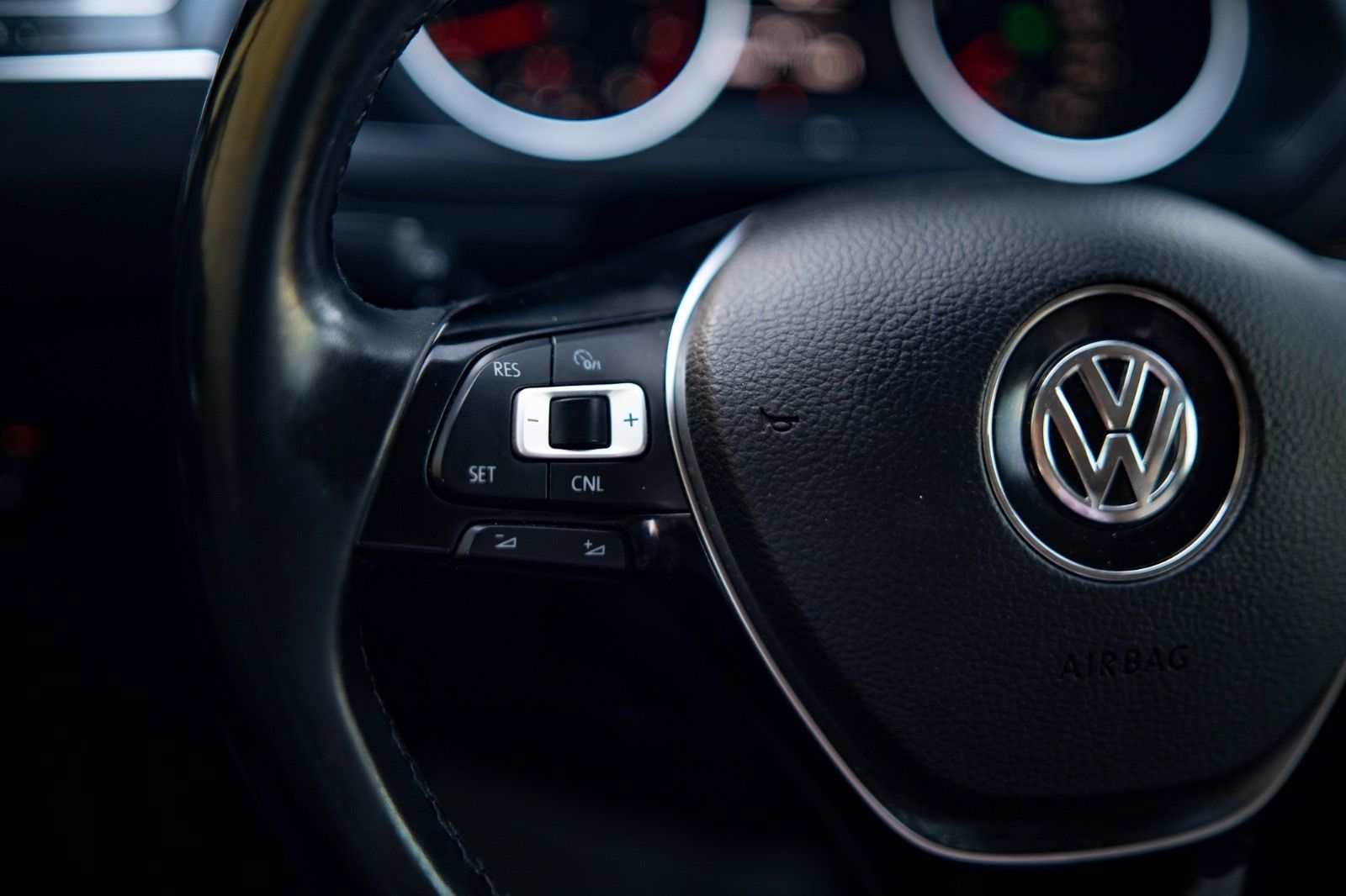 2018 Volkswagen Tiguan Trendline-10