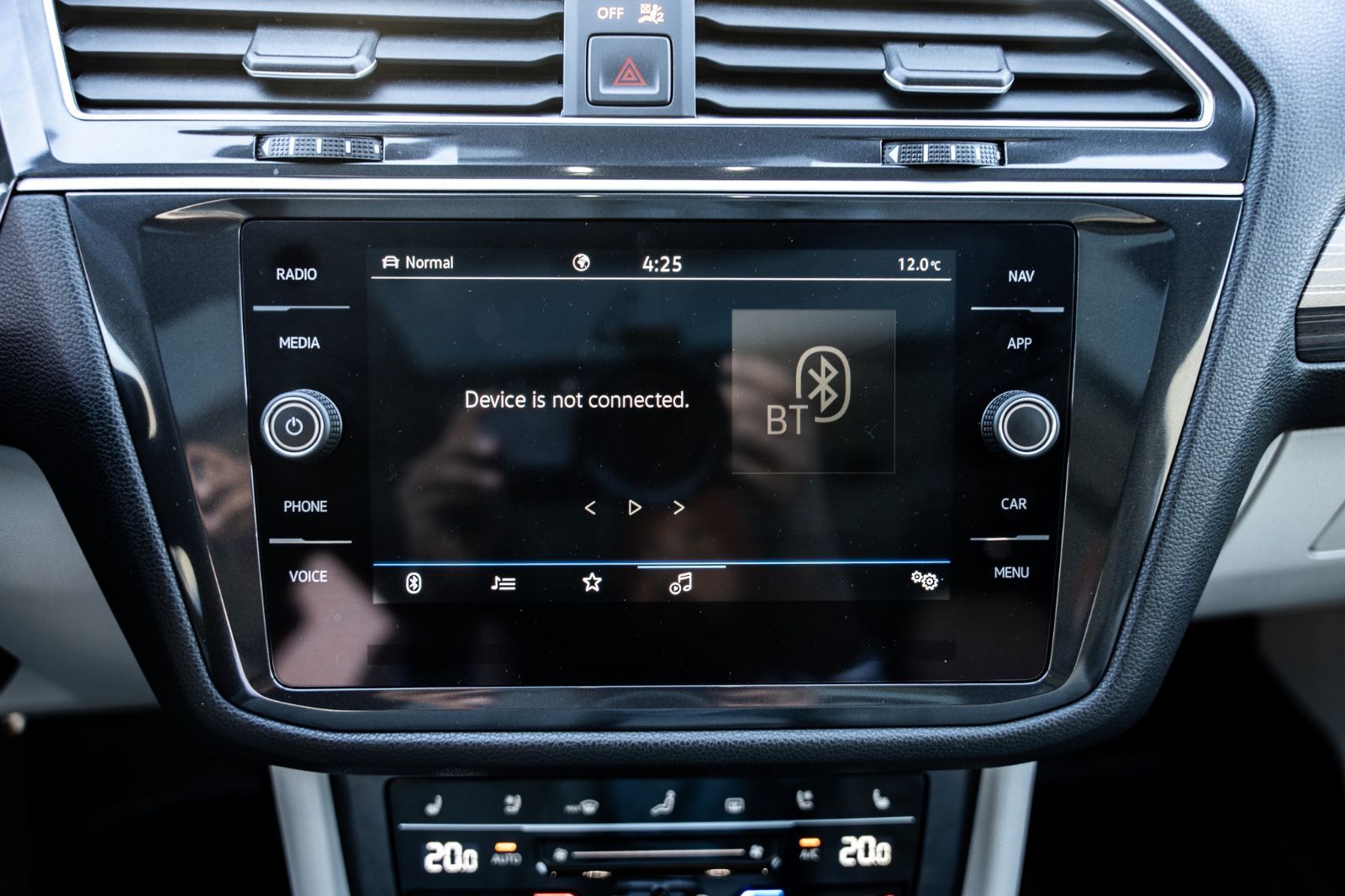 2024 Volkswagen Tiguan Highline R-Line-13