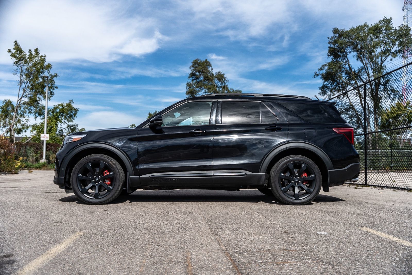 2021 Ford Explorer ST-4