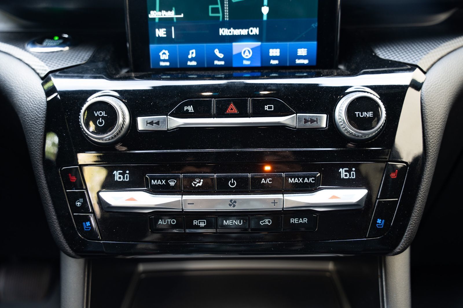 2021 Ford Explorer ST-10