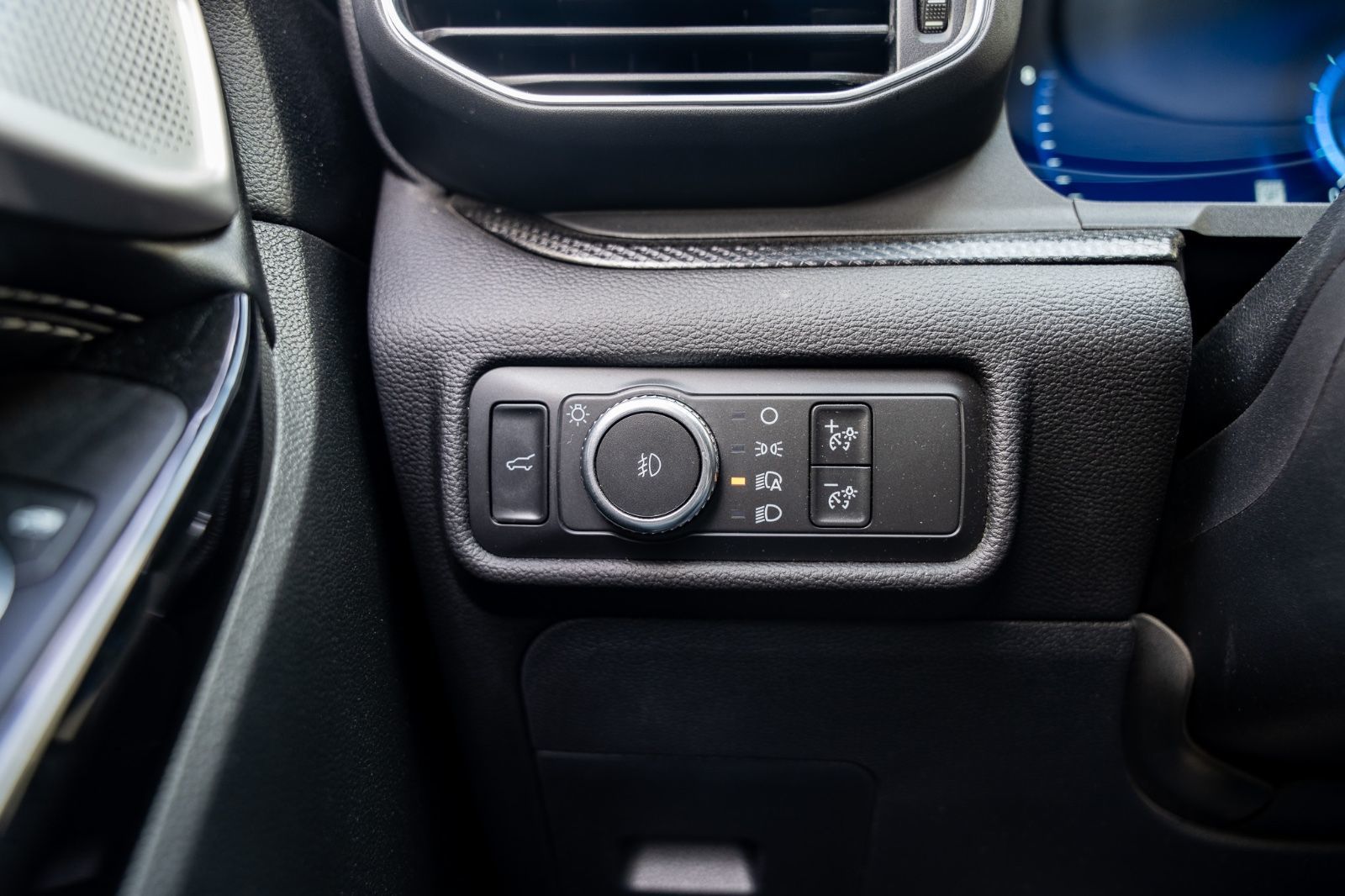 2021 Ford Explorer ST-17