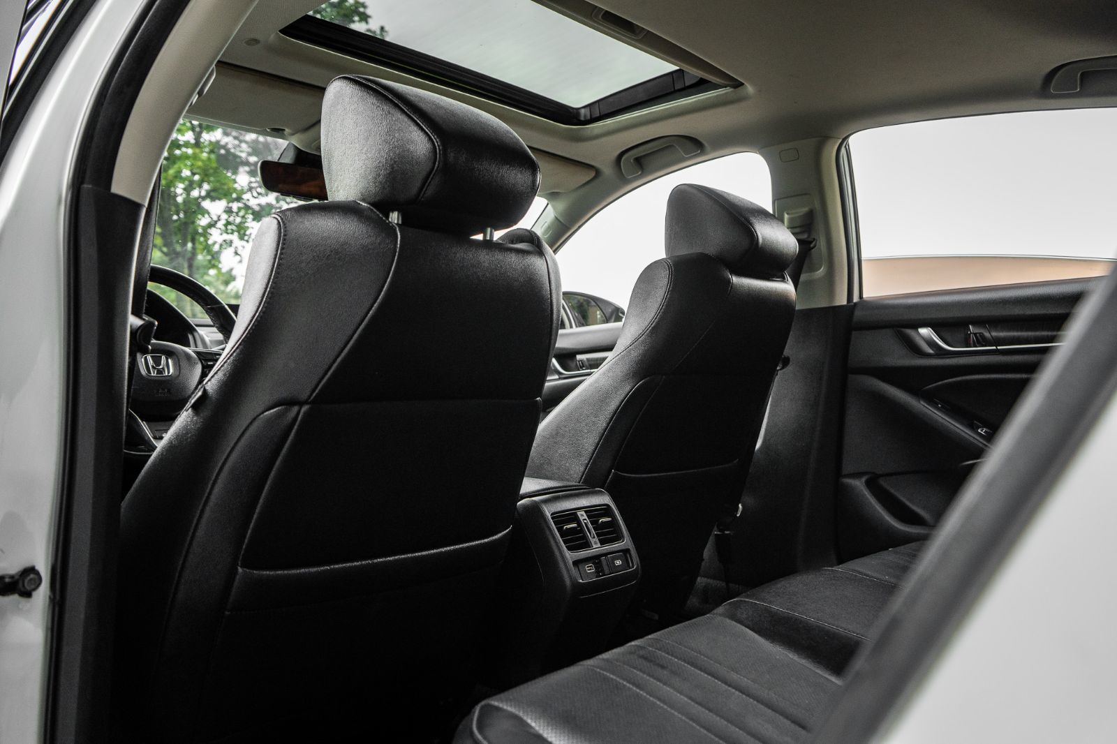 2020 Honda Accord Sedan EX-L-29