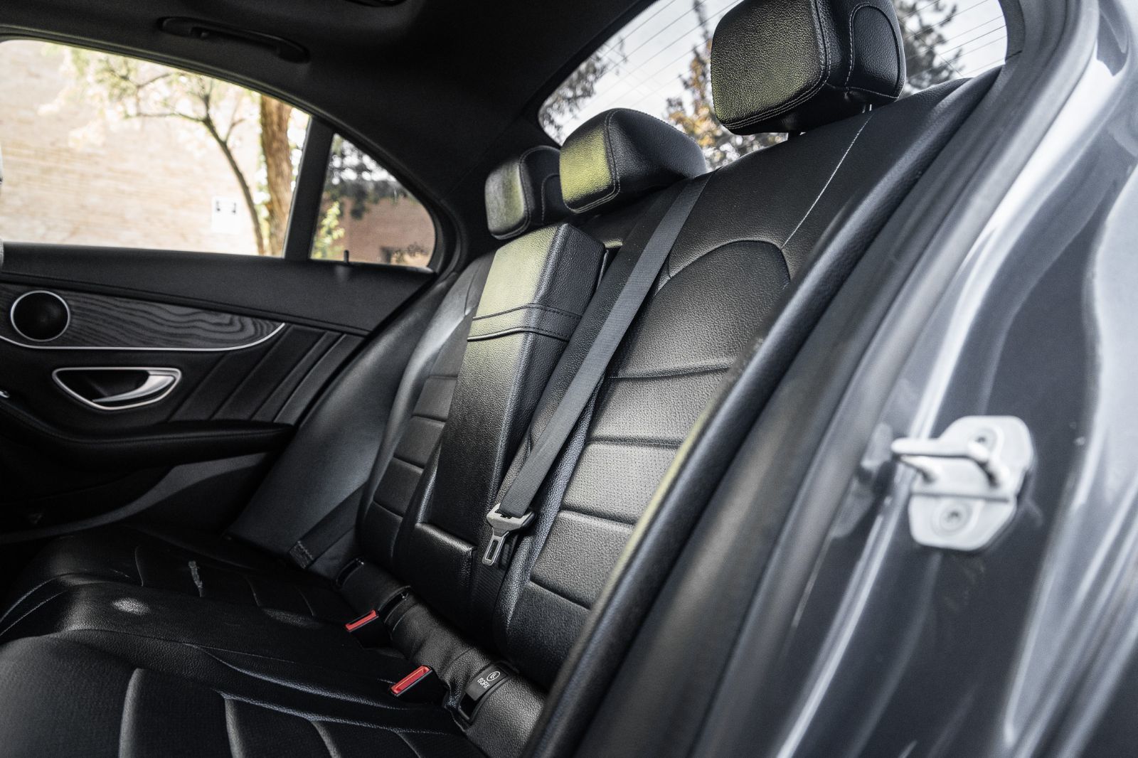 2015 Mercedes-Benz C-Class C 300-27