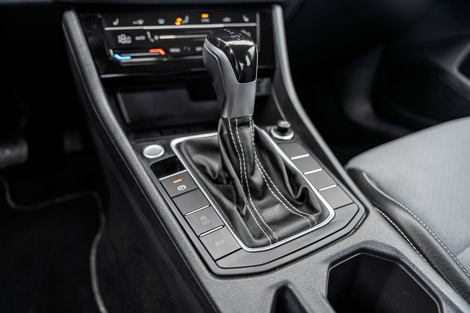 2025 Volkswagen Jetta Comfortline-13