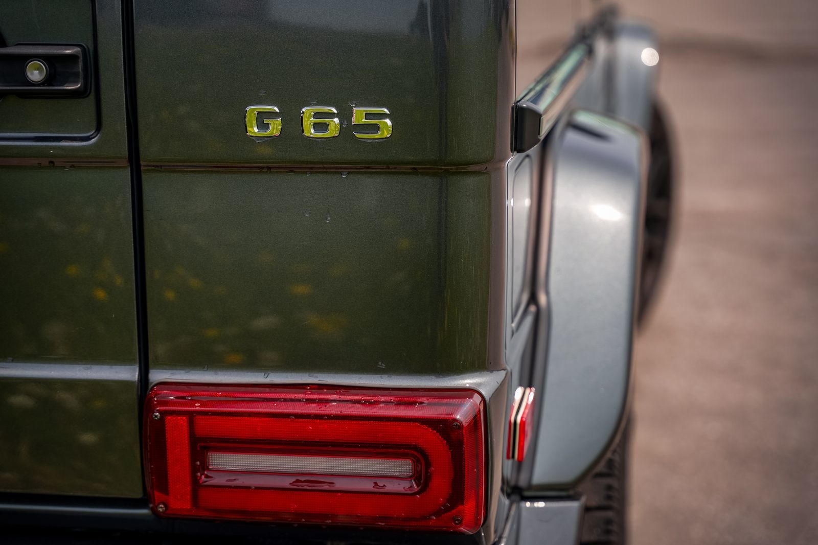 2016 Mercedes-Benz G-Class G 65 V12-6