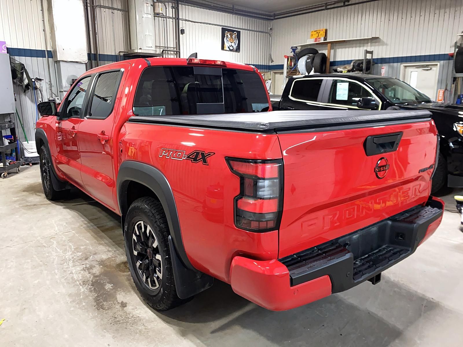 Nissan Frontier 2024 — photo 6