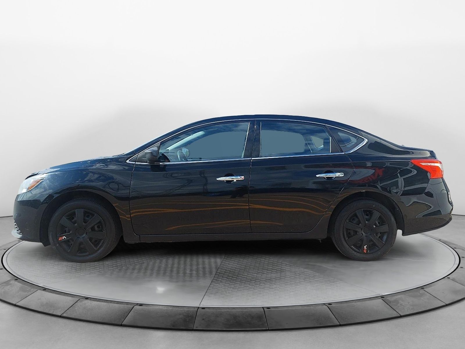 Nissan Sentra 2019 — photo 5