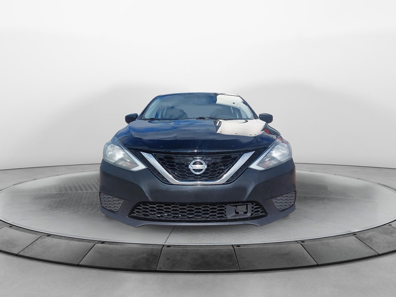 Nissan Sentra 2019 — photo 2