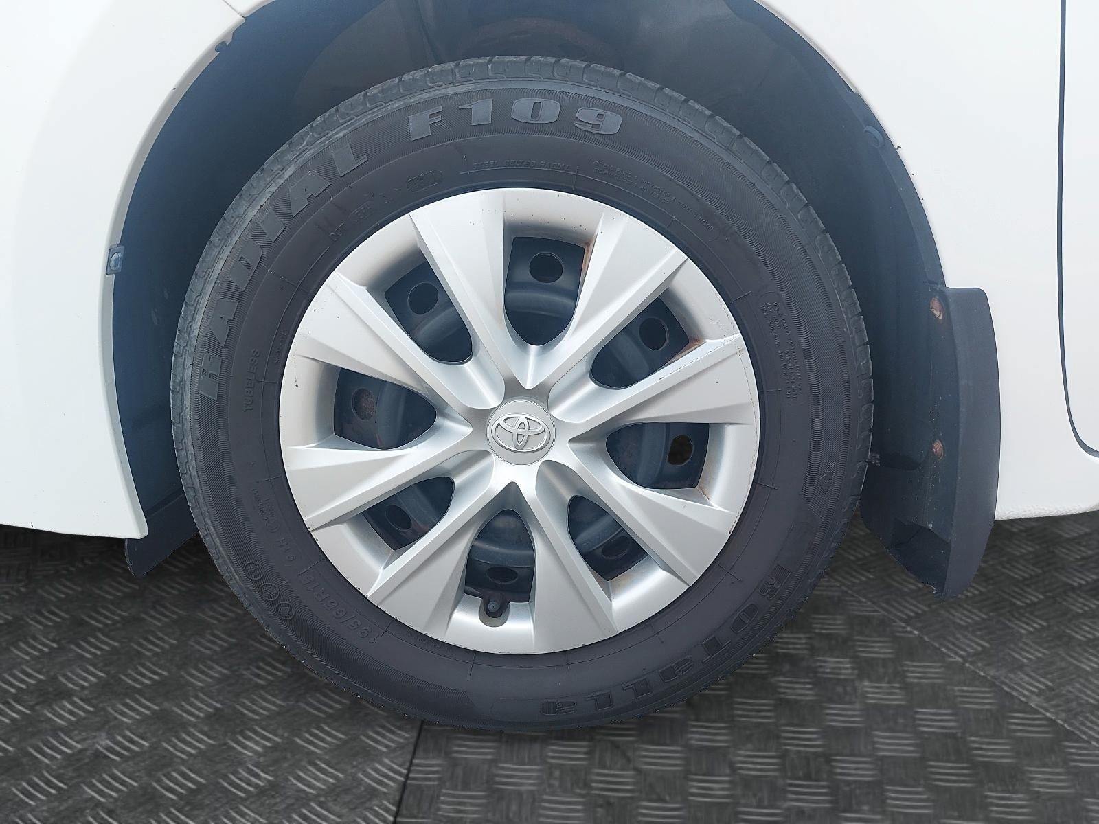 Toyota Corolla 2016 — photo 7