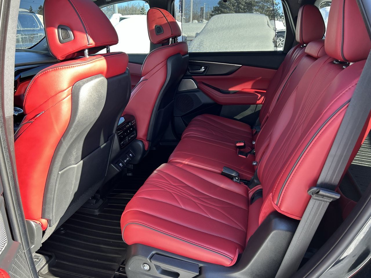 2024 Acura MDX in Barrie, Ontario