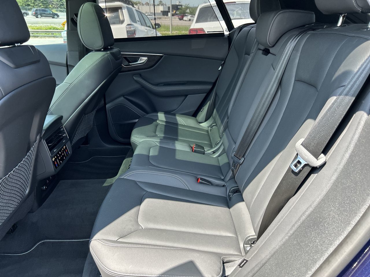 Audi Q8  2023 à Barrie, Ontario