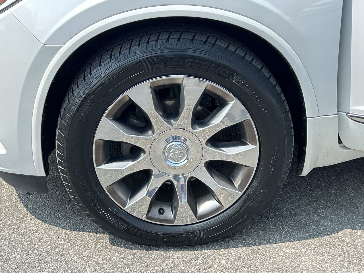 Buick Enclave  2016 à Barrie, Ontario