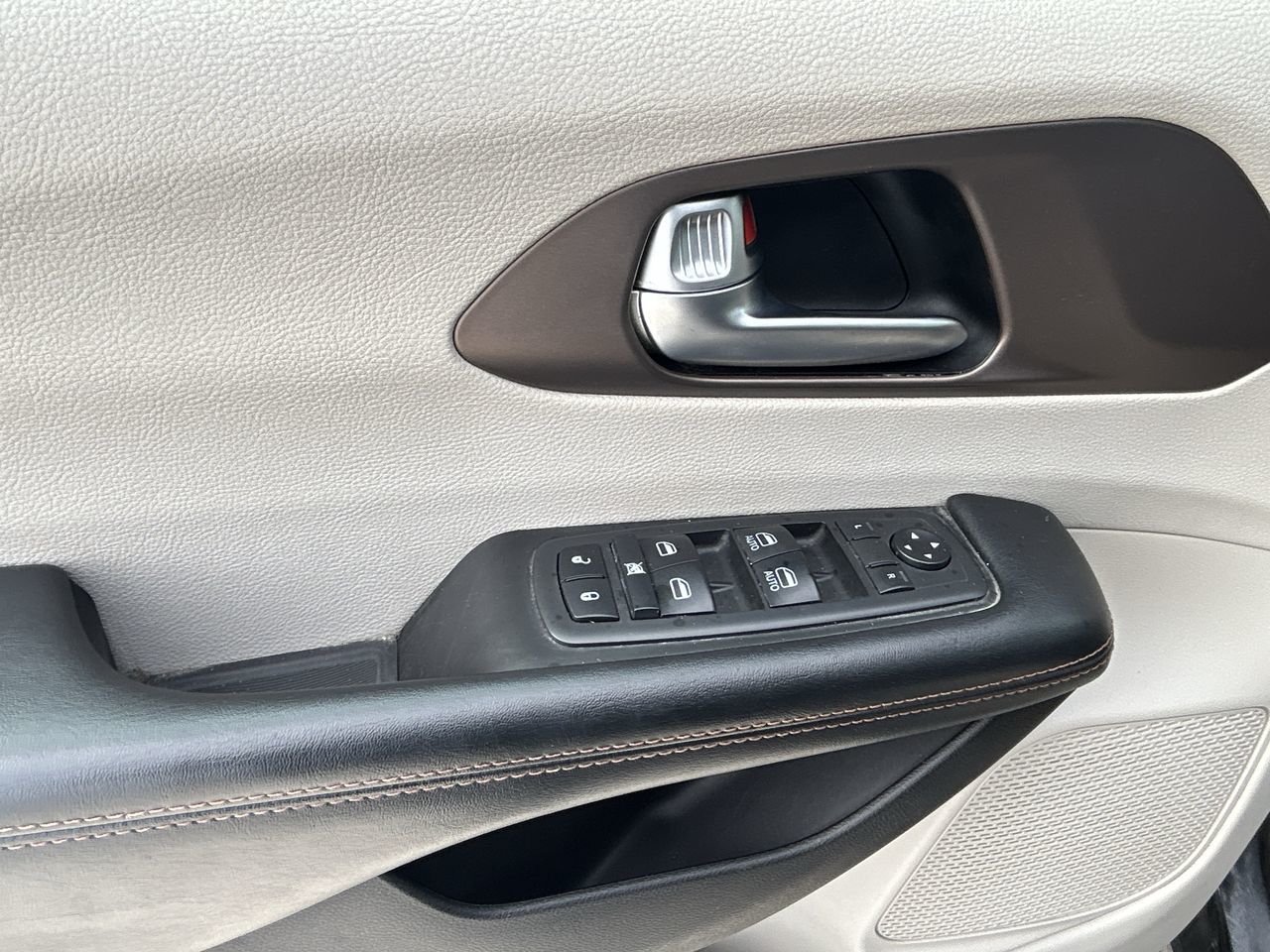 Chrysler Pacifica  2019 à Barrie, Ontario