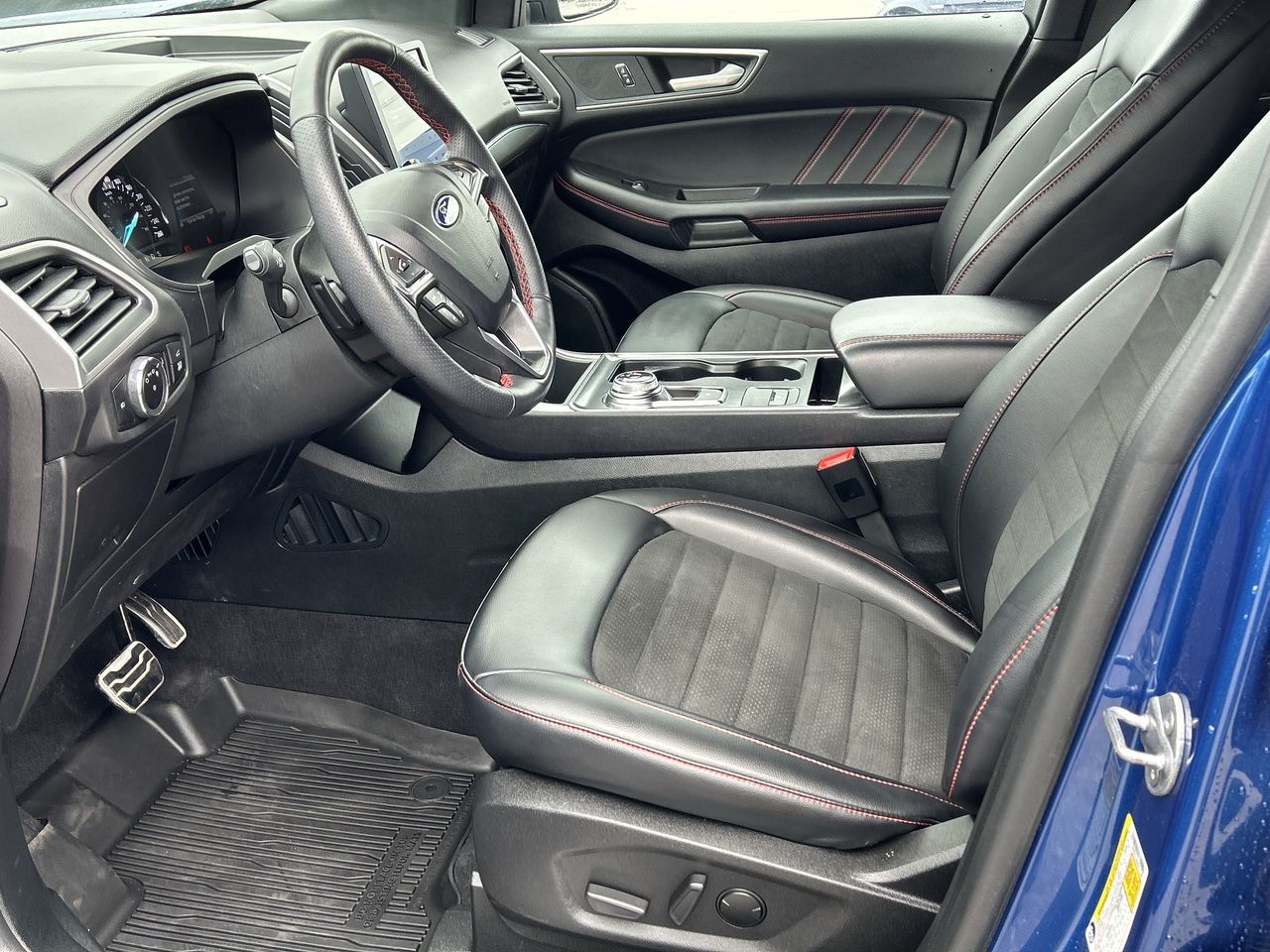 Ford Edge  2024 à Barrie, Ontario