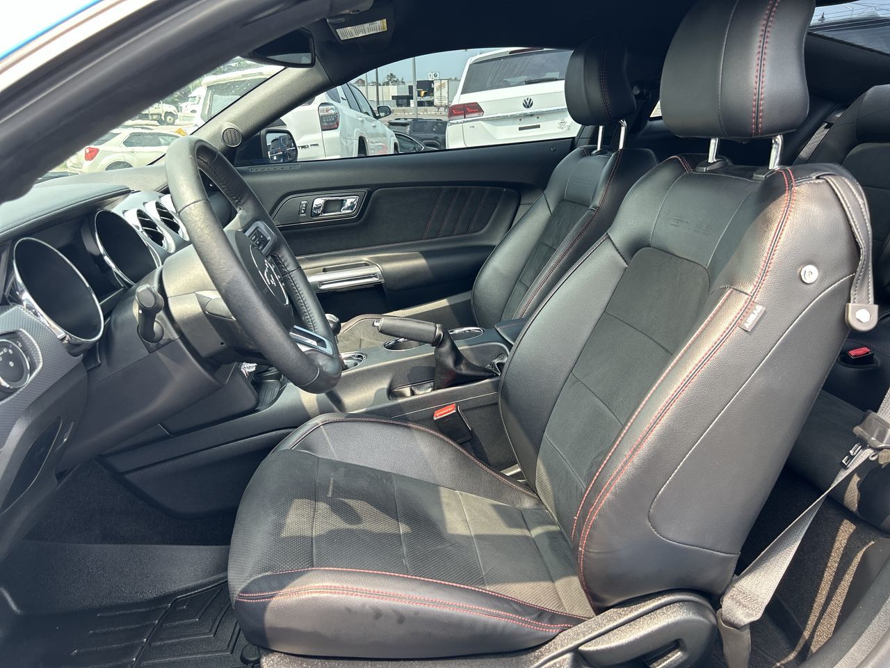 2017 Ford Mustang GT in Barrie, Ontario
