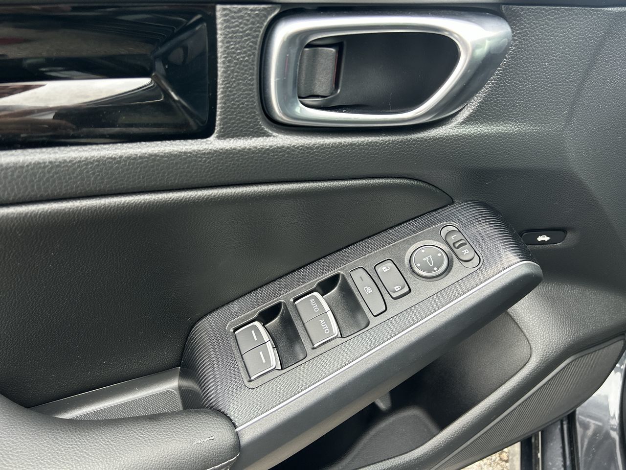 2024 Honda Civic in Barrie, Ontario