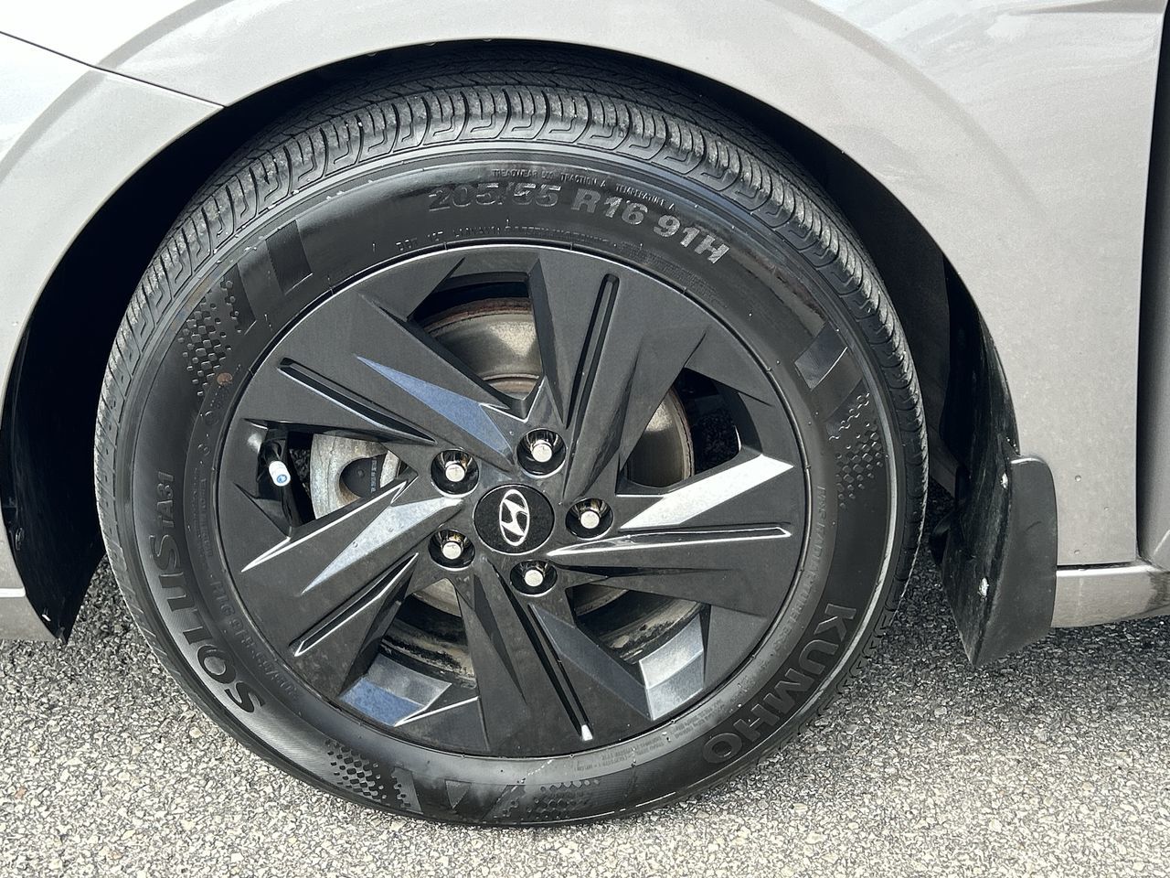 Hyundai Elantra Sedan  2023 à Barrie, Ontario