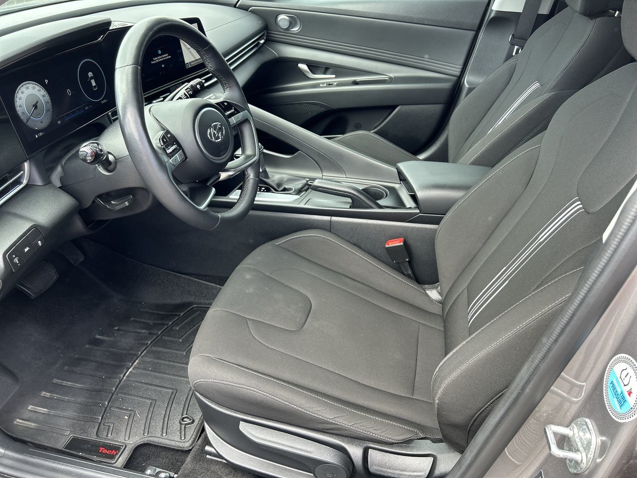 Hyundai Elantra Sedan  2023 à Barrie, Ontario