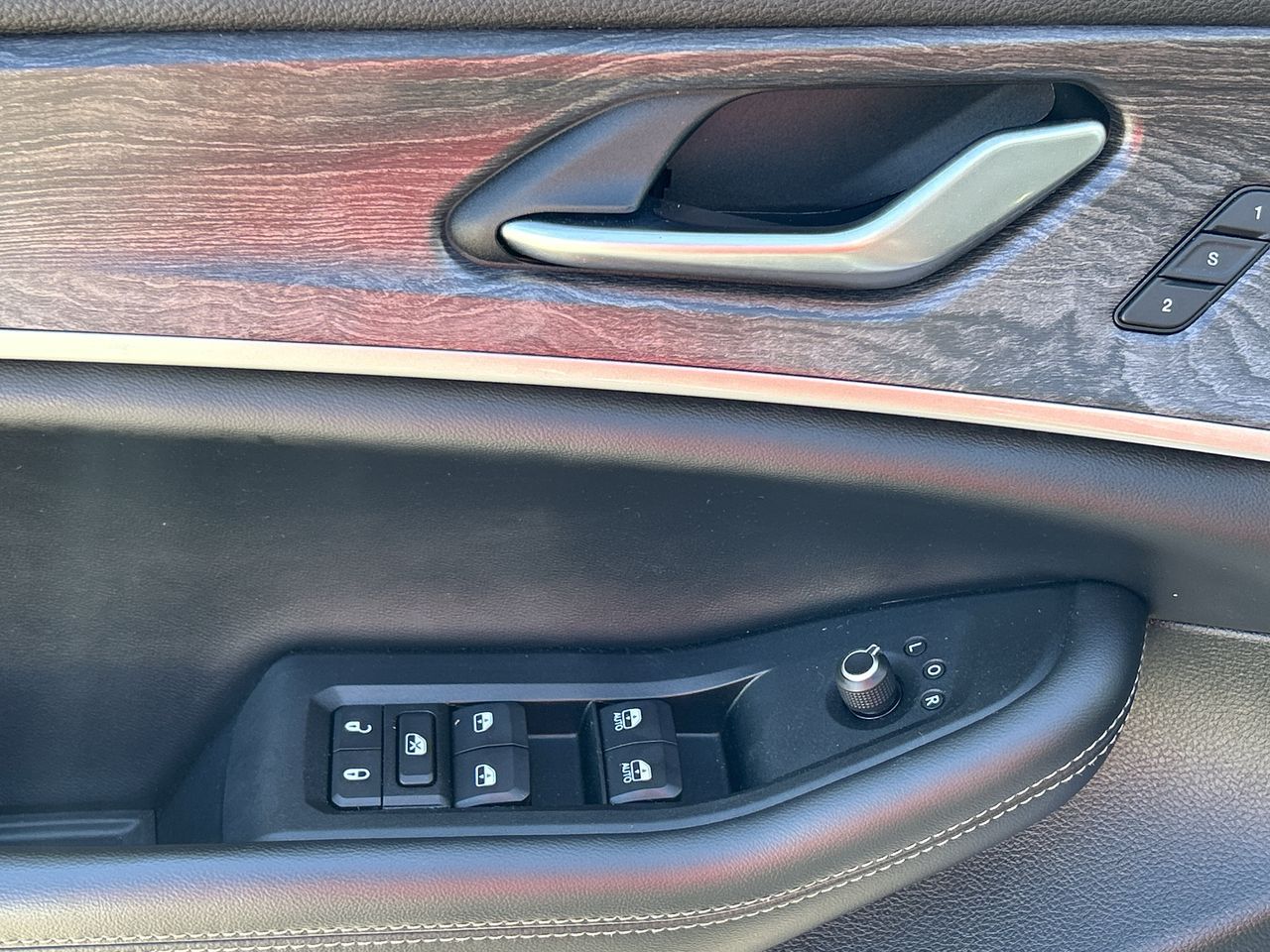 2022 Jeep Grand Cherokee 4X4 in Barrie, Ontario
