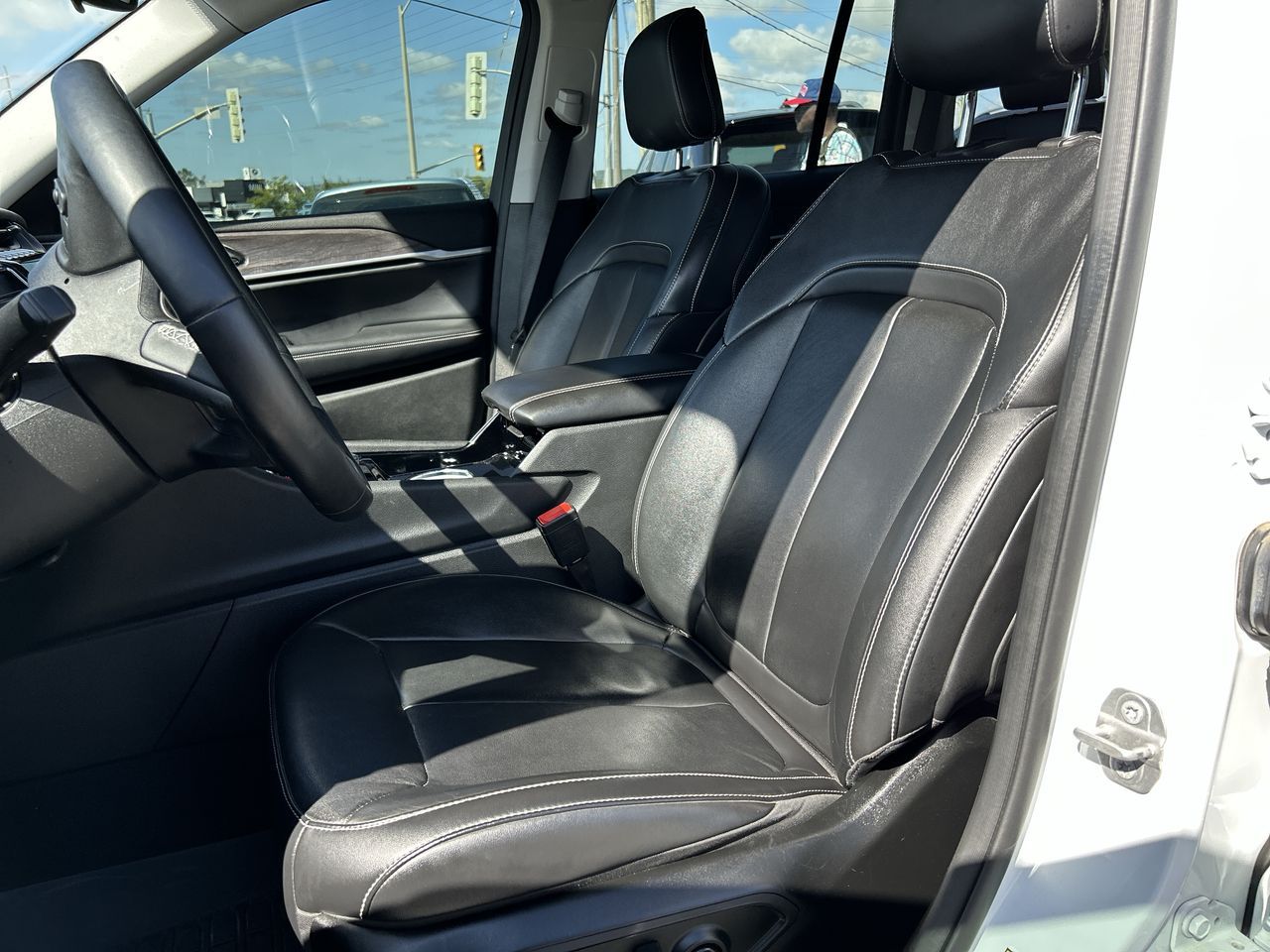 2022 Jeep Grand Cherokee 4X4 in Barrie, Ontario