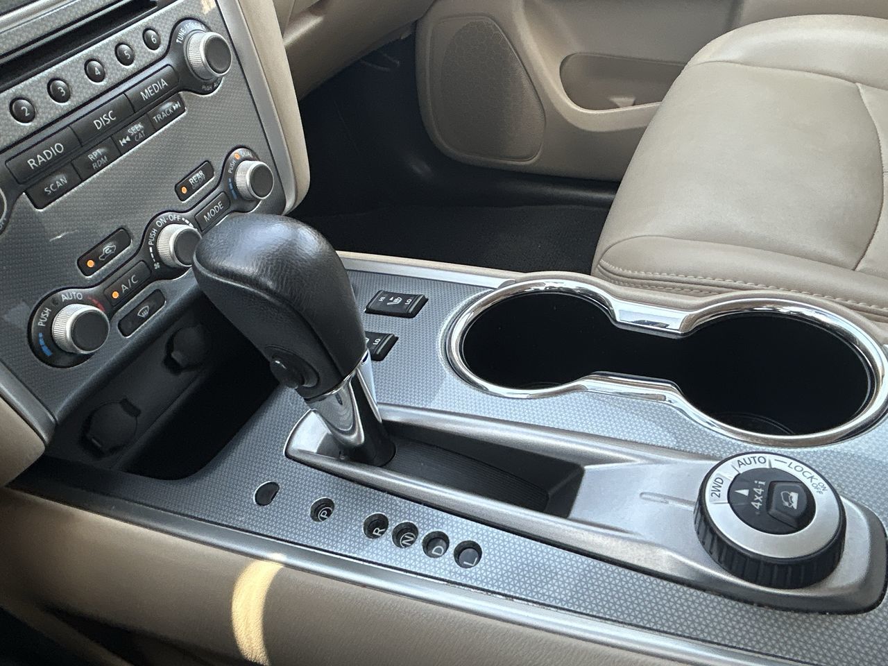 2017 Nissan Pathfinder in Barrie, Ontario