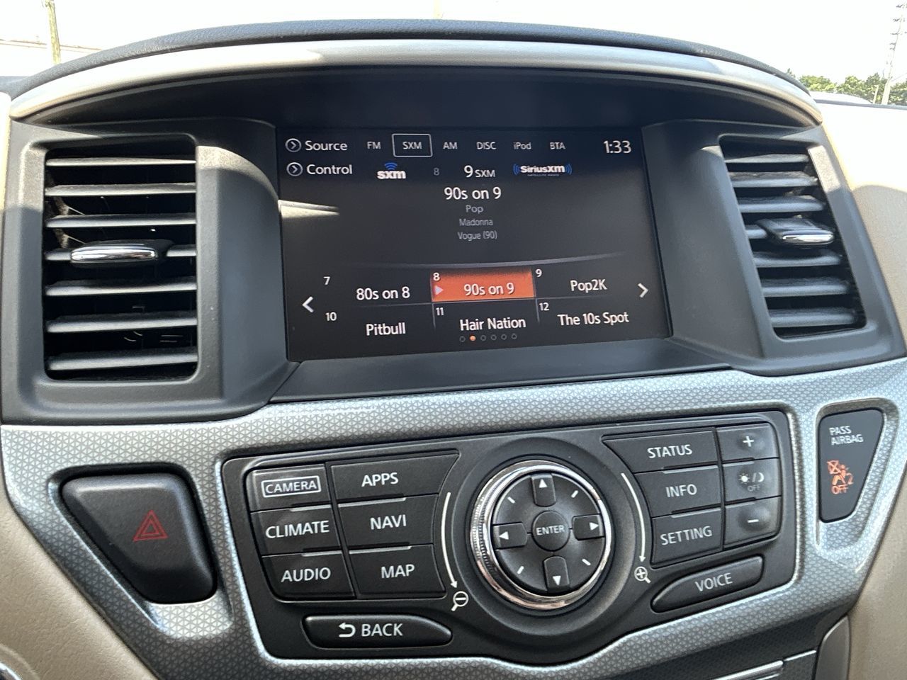 2017 Nissan Pathfinder in Barrie, Ontario