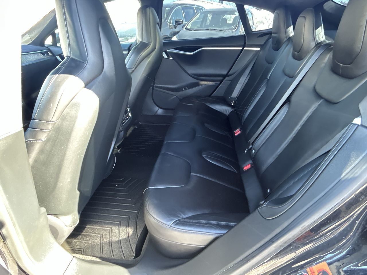 2016 Tesla Model S in Barrie, Ontario