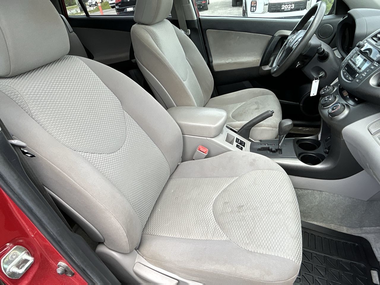 Toyota RAV4  2011 à Barrie, Ontario