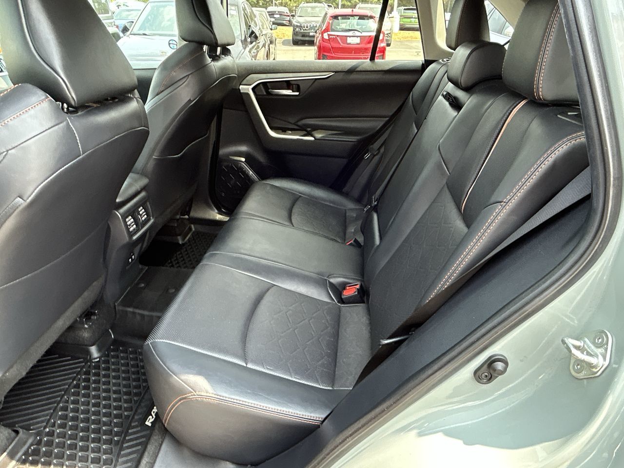 Toyota RAV4  2019 à Barrie, Ontario