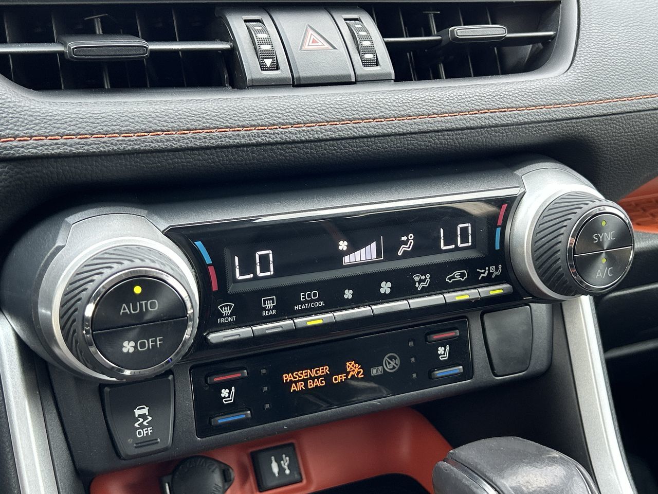 Toyota RAV4  2019 à Barrie, Ontario