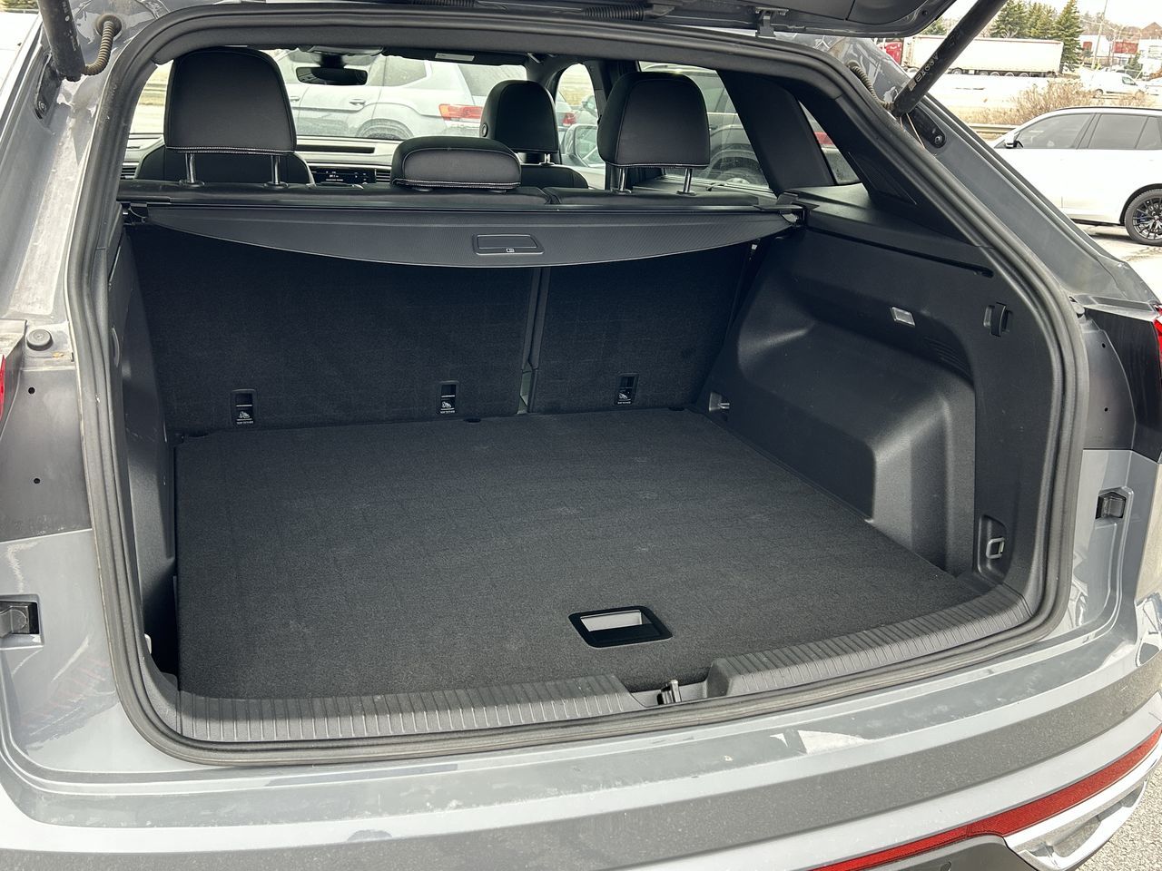 2023 Volkswagen Atlas Cross Sport in Barrie, Ontario