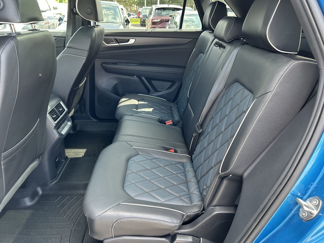 Volkswagen Atlas Cross Sport  2024 à Barrie, Ontario