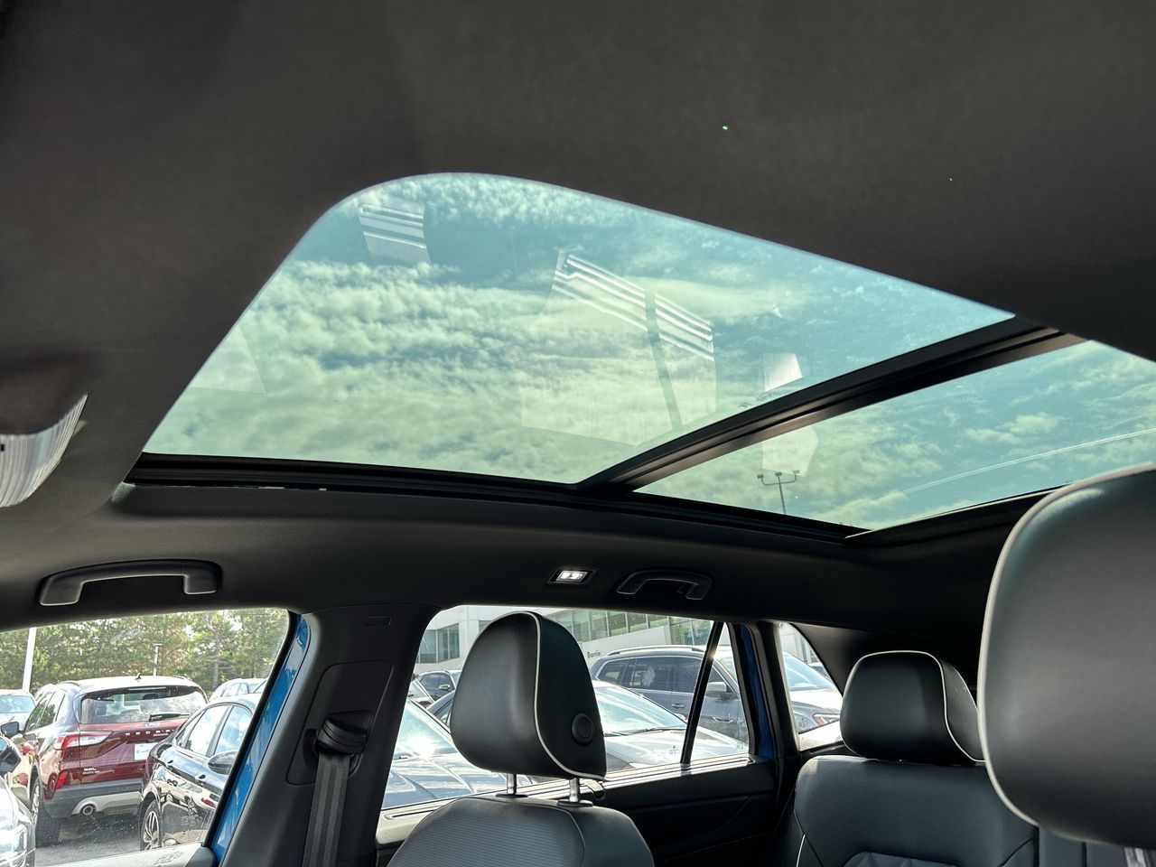 Volkswagen Atlas Cross Sport  2024 à Barrie, Ontario