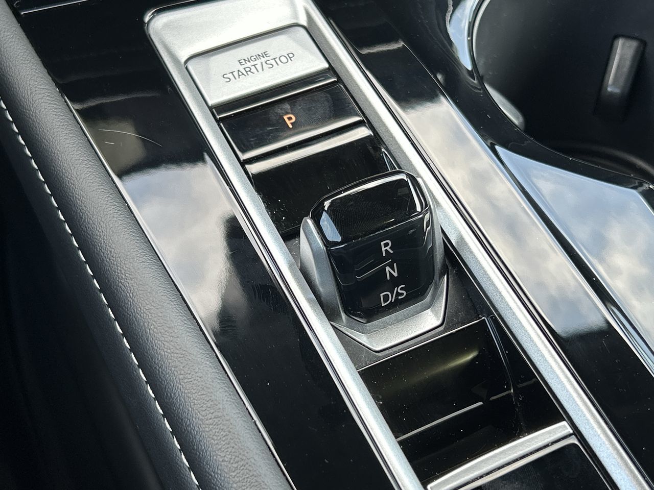 Volkswagen Atlas Cross Sport  2024 à Barrie, Ontario