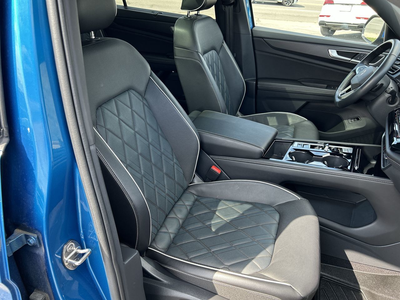 Volkswagen Atlas Cross Sport  2024 à Barrie, Ontario