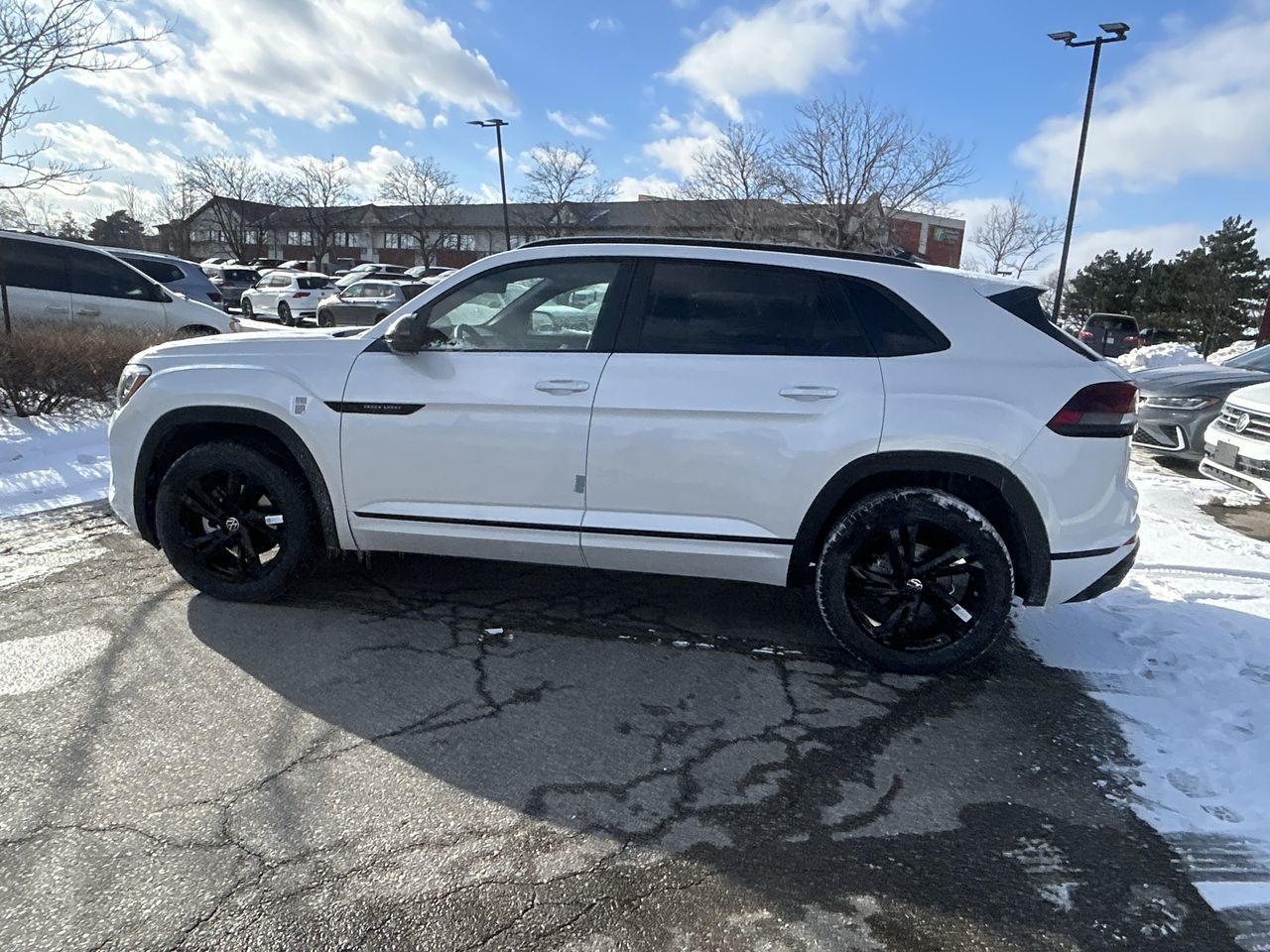 2025 Volkswagen Atlas Cross Sport