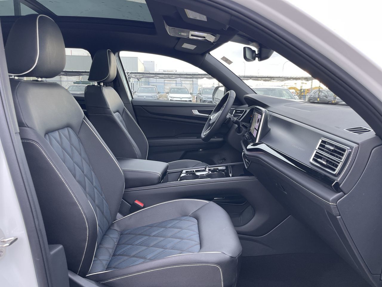 2026 Volkswagen Atlas Cross Sport in Barrie, Ontario