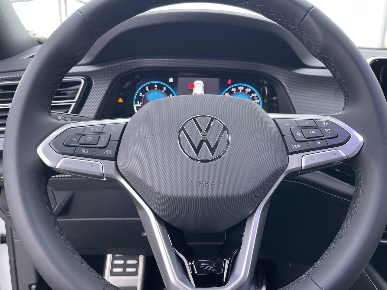 2026 Volkswagen Atlas Cross Sport in Barrie, Ontario
