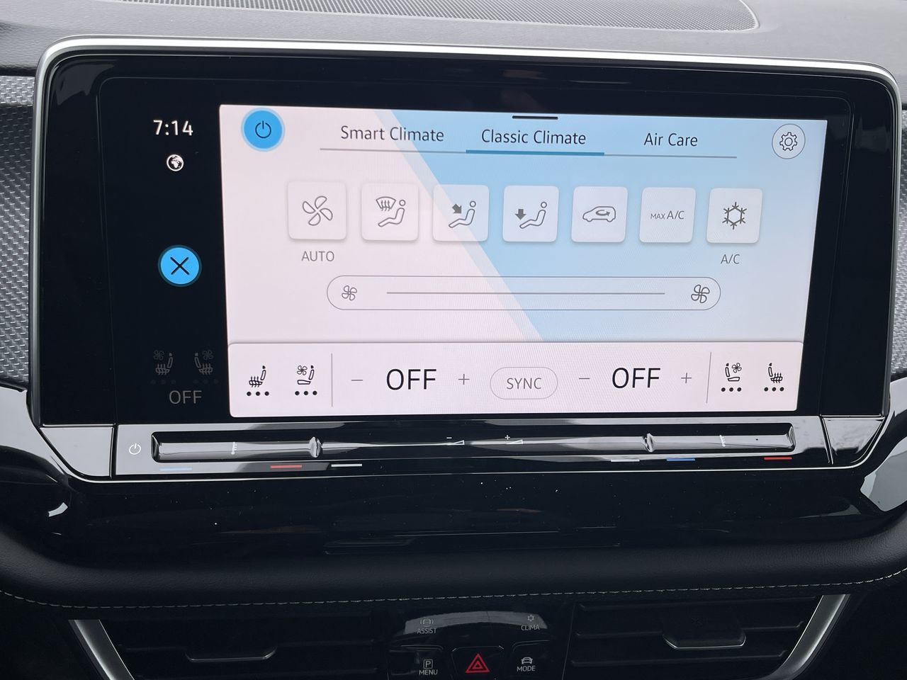 2026 Volkswagen Atlas Cross Sport in Barrie, Ontario