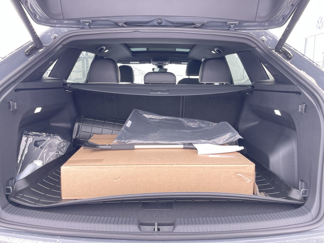 2026 Volkswagen Atlas Cross Sport in Barrie, Ontario