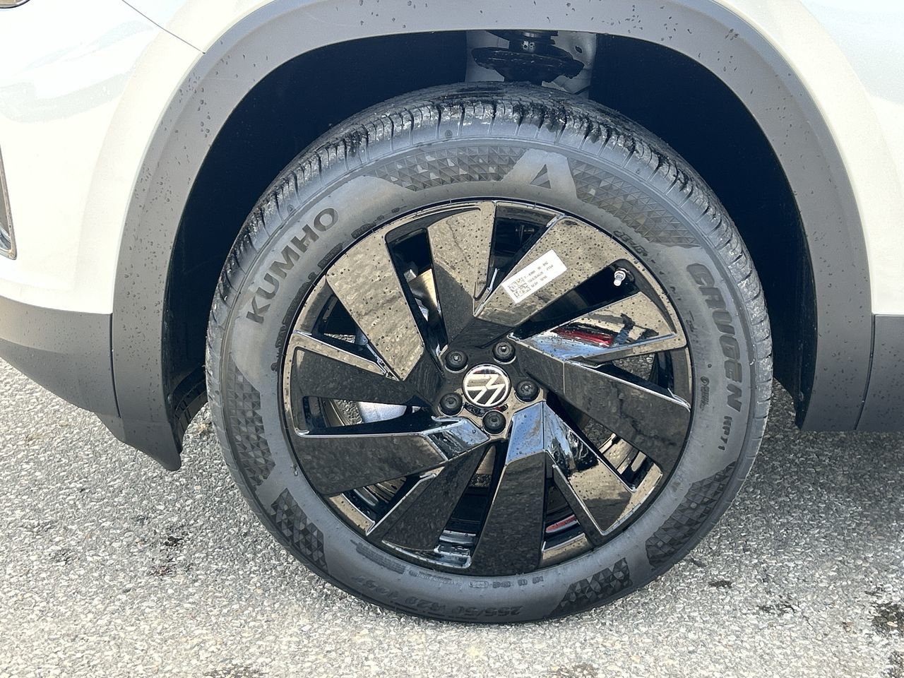 2026 Volkswagen Atlas Cross Sport in Barrie, Ontario
