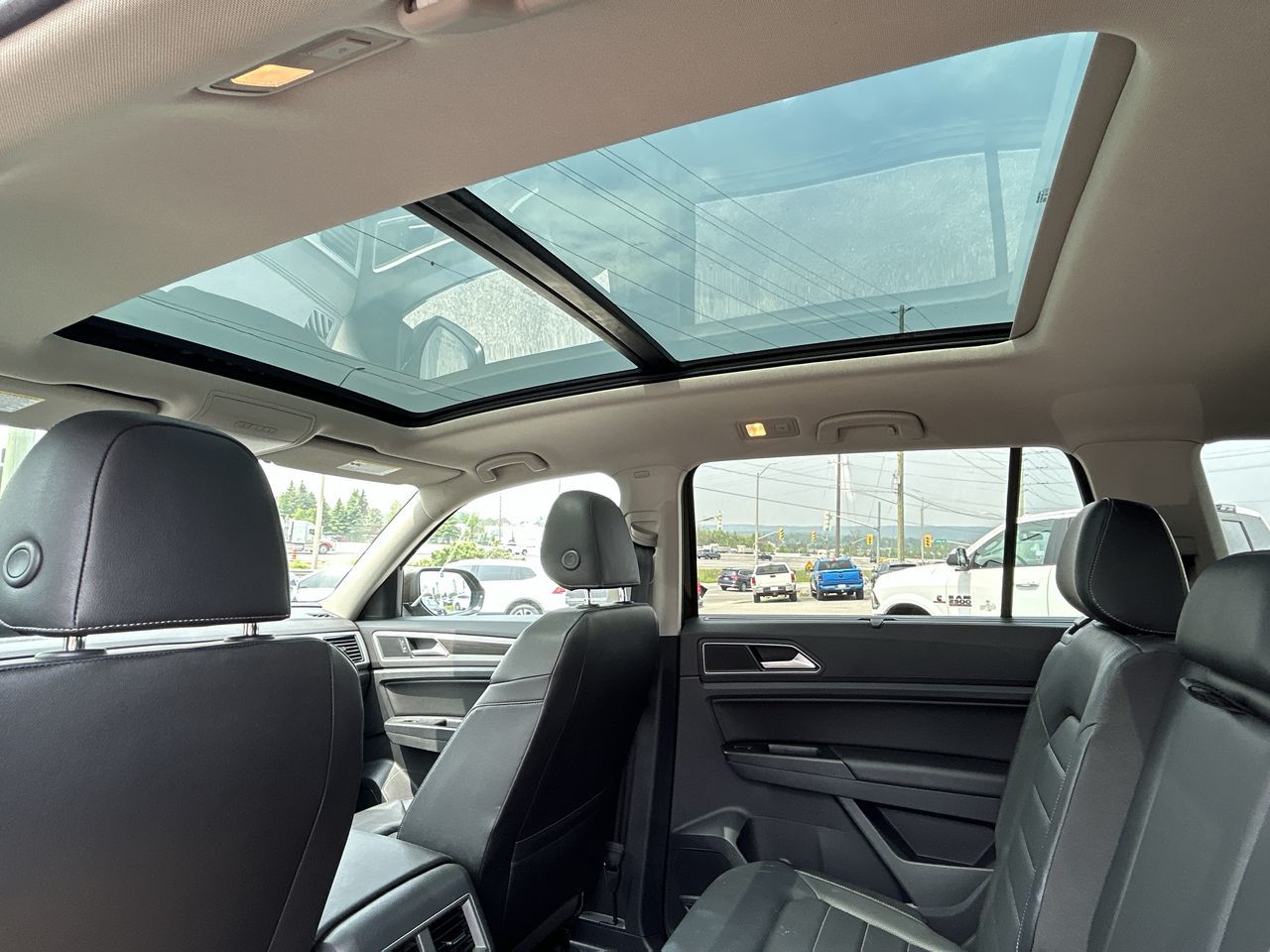 2019 Volkswagen Atlas in Barrie, Ontario