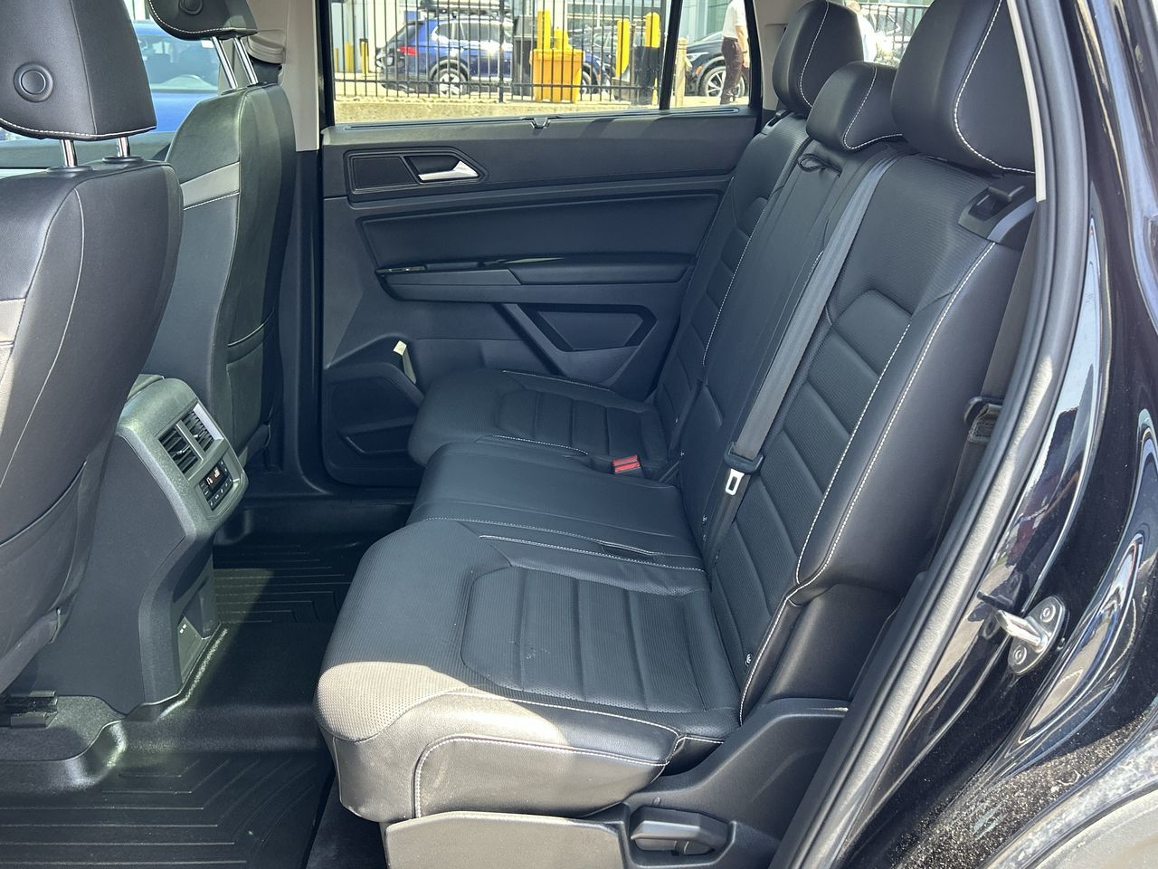 2021 Volkswagen Atlas in Barrie, Ontario