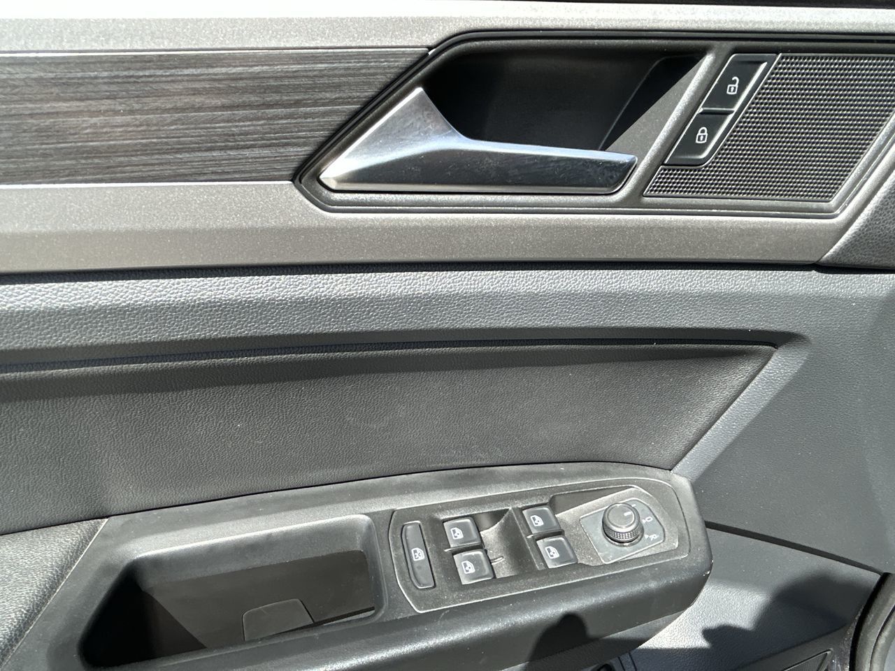 2021 Volkswagen Atlas in Barrie, Ontario