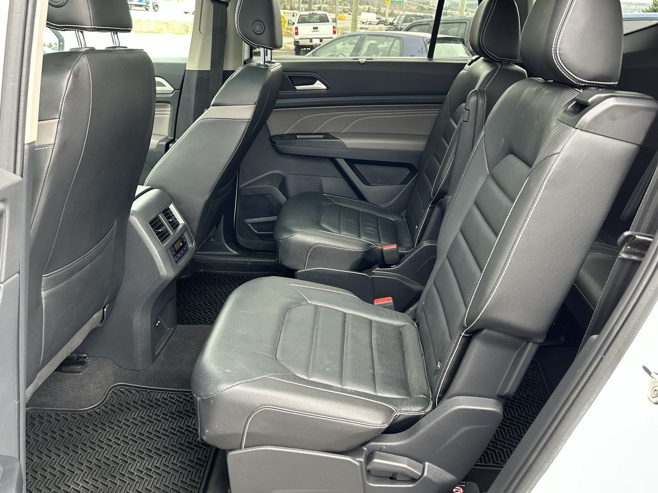 2021 Volkswagen Atlas in Barrie, Ontario