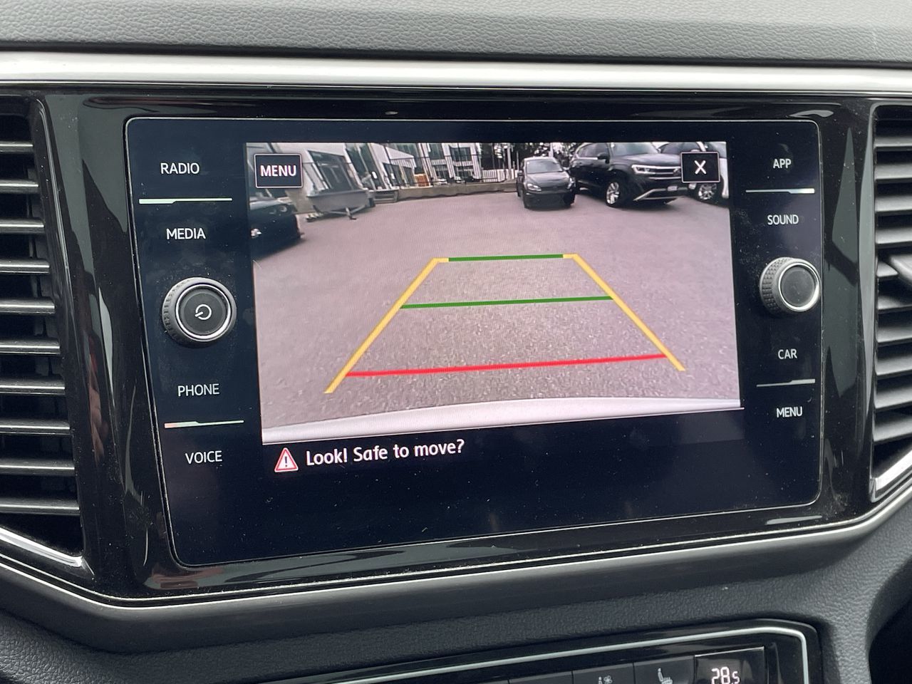 2021 Volkswagen Atlas in Barrie, Ontario